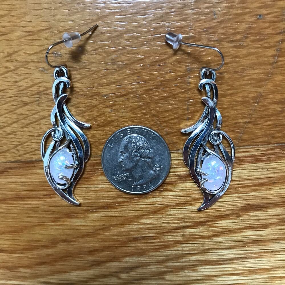 Gothic Victorian Lolita EGL Fairycore Silver & "Moonstone" Swirly Earrings - Picture 8 of 8